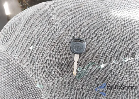 2004 Chevrolet Trailblazer Ext Ls/Ext Lt из США, поврежденный, VIN 1GNET16S746137538